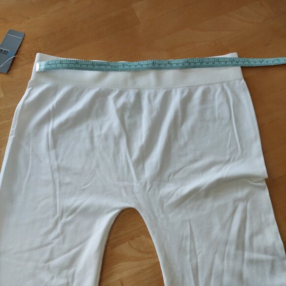 Warehouse One Women's White Capri Stretchy Tight Bottom Cuff Detail Size L - Picture 7 of 7